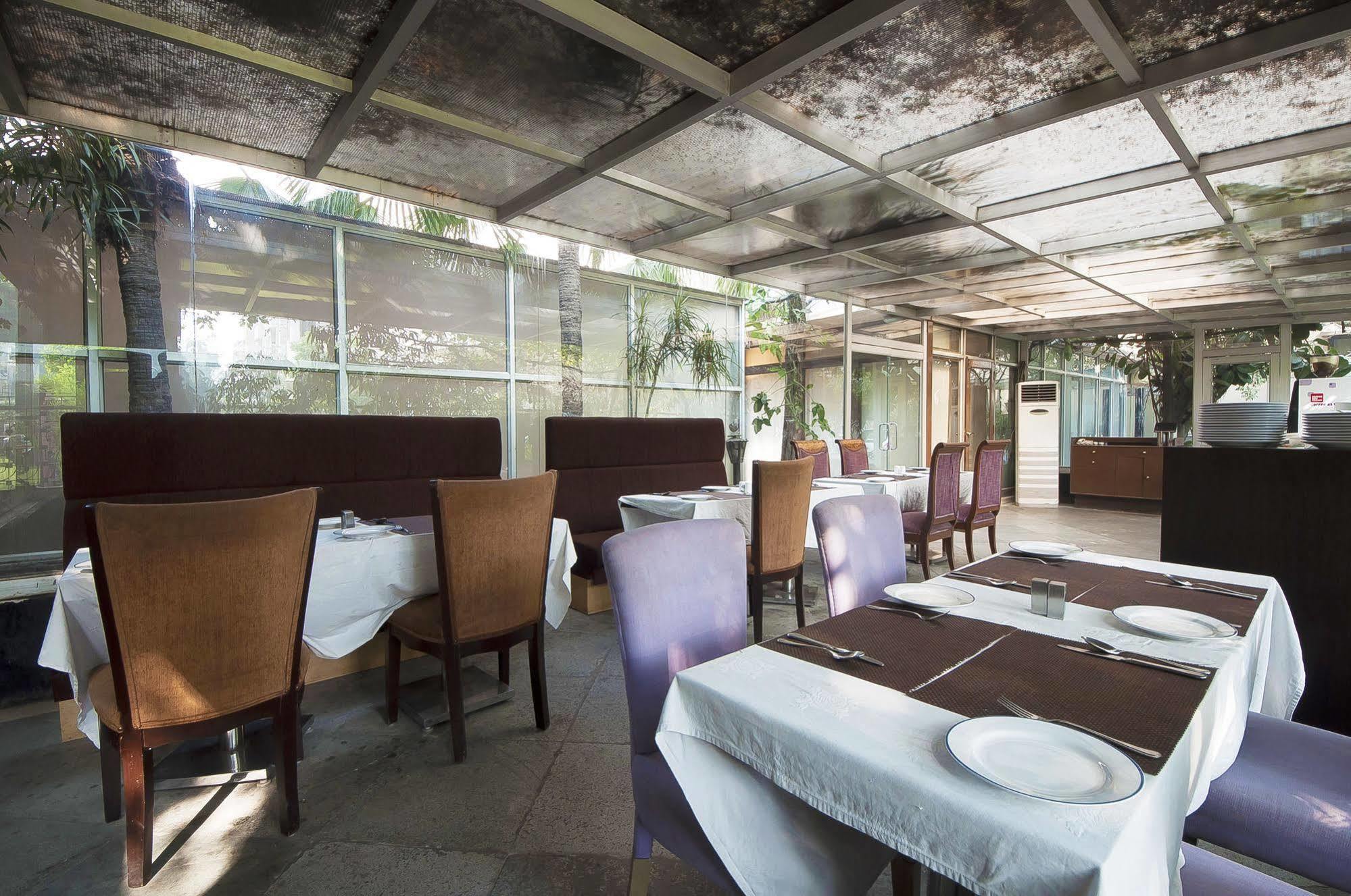 Jukaso Inn Pragati Maidan New Delhi Exteriör bild