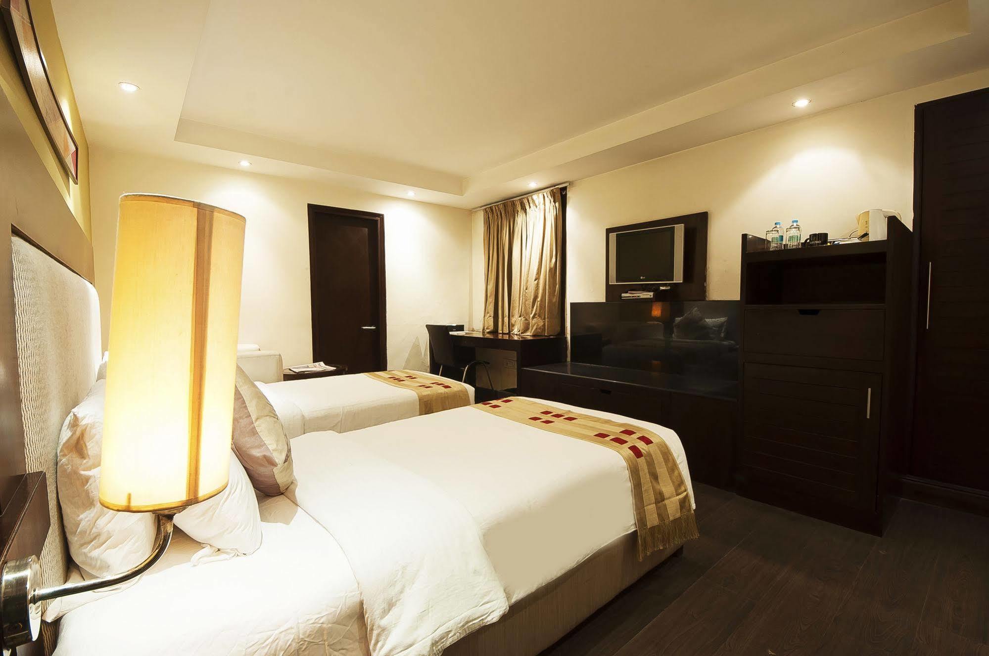 Jukaso Inn Pragati Maidan New Delhi Exteriör bild